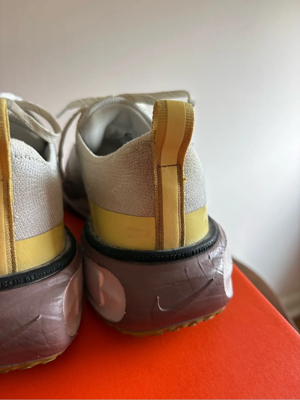 Nike Women’s ZoomX Invincible FK 3